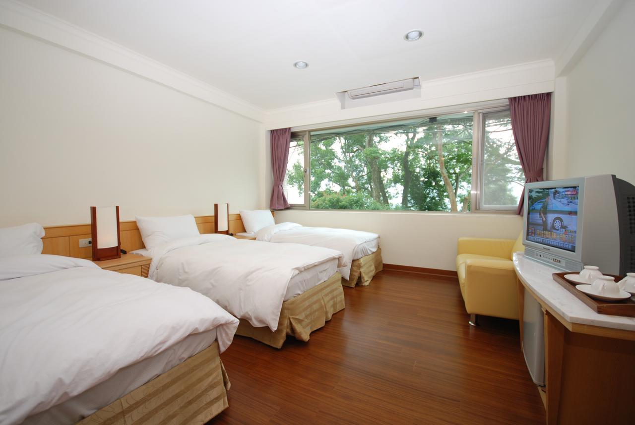 Fuhsing Youth Activity Center Taoyuan Extérieur photo