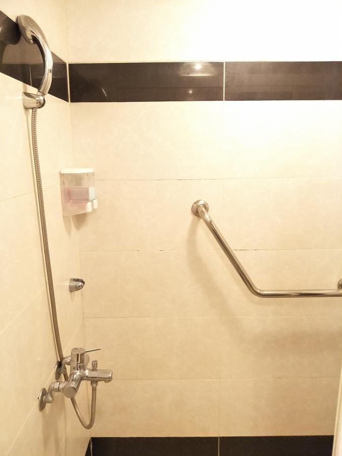 Fuhsing Youth Activity Center Taoyuan Extérieur photo
